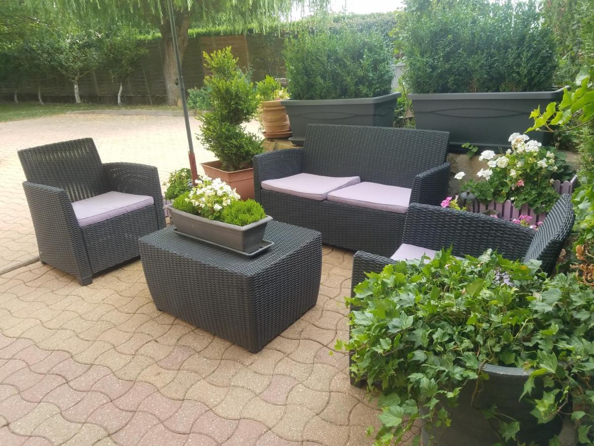 Chambres D'Hotes Le Clos Du Verger Cattenom Exterior photo
